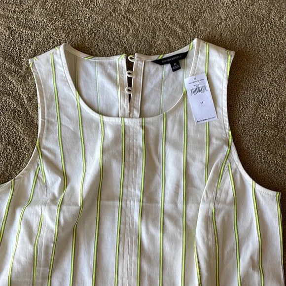 Banana Republic summer, sleeveless top. Brand new with original tags. - Picture 6 of 6